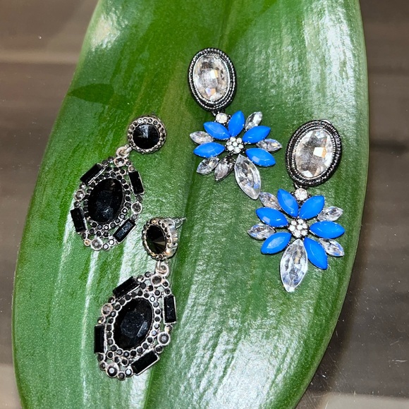 $10/FREE ADD ON OF 2 | Pair of Earrings💎 - Picture 2 of 2